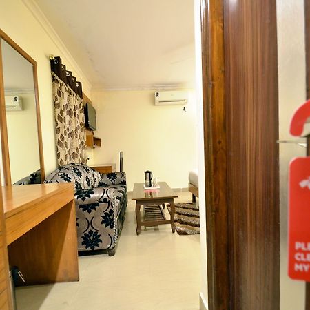 Oyo 5190 Hotel Golden Inn Chandigarh Exterior photo