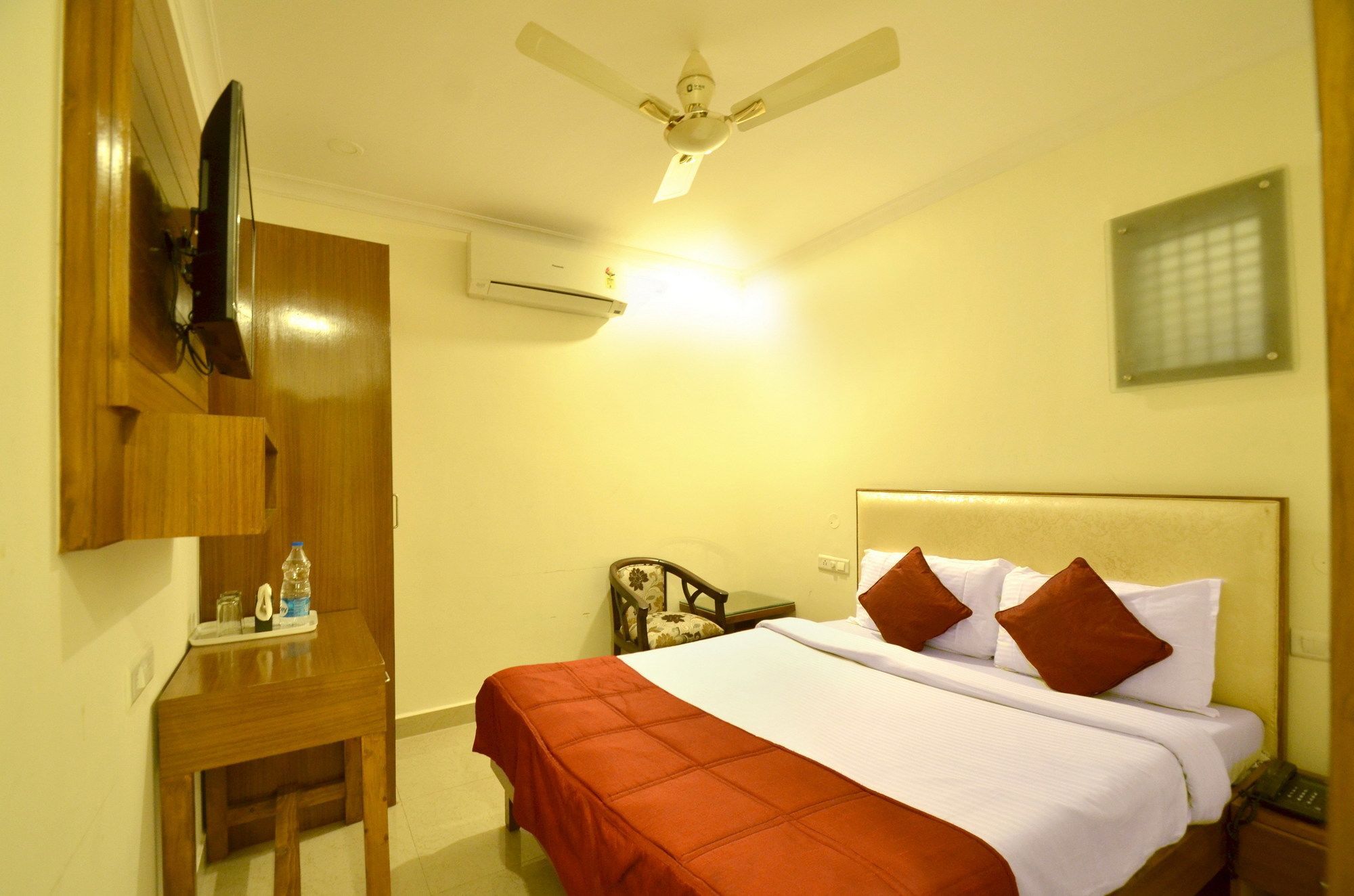 Oyo 5190 Hotel Golden Inn Chandigarh Exterior photo